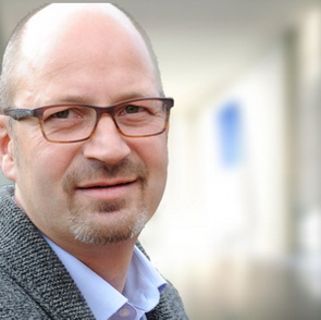 Dr. med. Michael Hillebrand